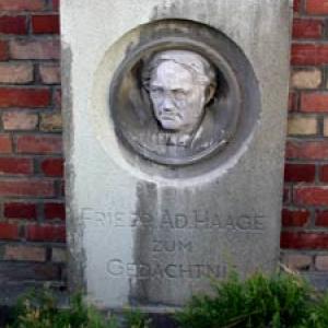 Friedrich Adolph Haage Denkmal