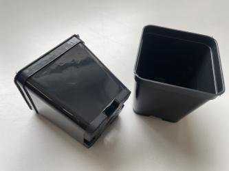 Pots square HF 07 size 6.7 x 6.7 x 7.4 Black 