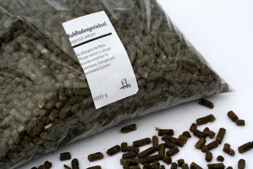 Kuhfladengeriebsel (cow manure) 1 kg 