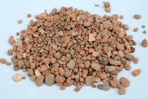 Kieselgur 1-6 mm 2 l 